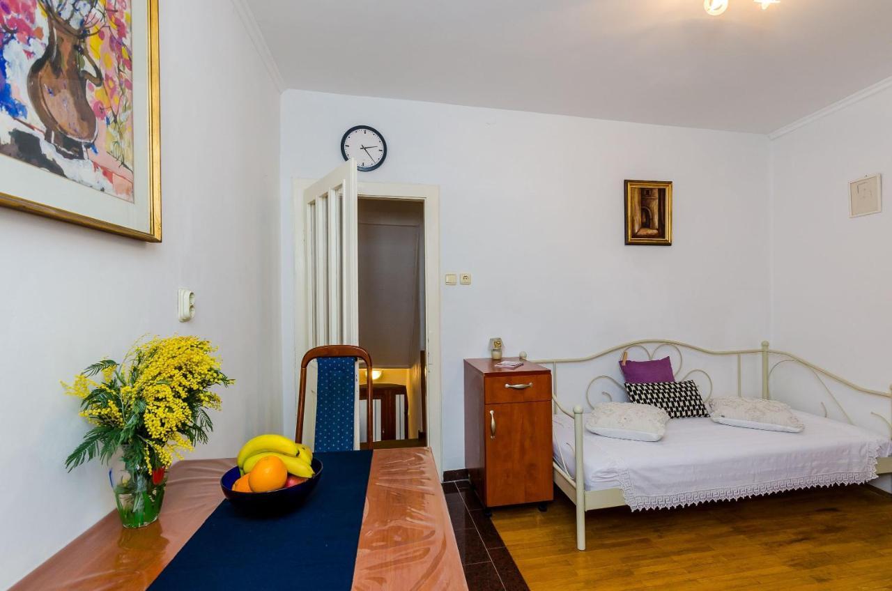 Old Town Budget Apartment Dubrovnik Exterior photo