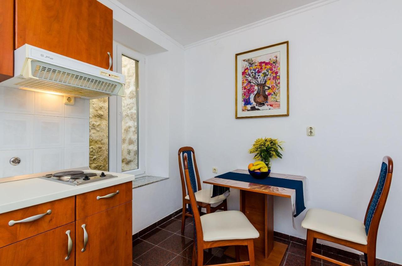 Old Town Budget Apartment Dubrovnik Exterior photo