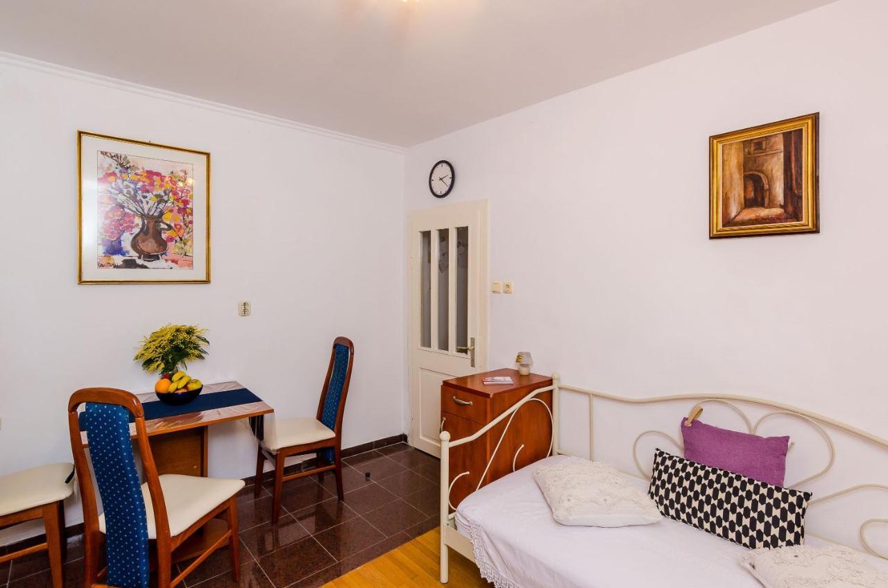Old Town Budget Apartment Dubrovnik Exterior photo